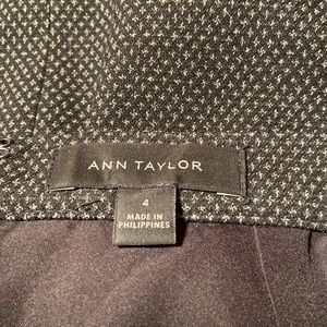 Ann Taylor Classic pencil skirt